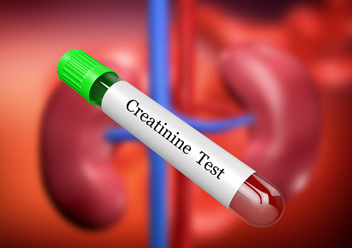 H κρεατινίνη είναι το τελικό προϊόν του μεταβολισμού της φωσφωρικής κρεατίνης των σκελετικών μυών. Στη συνέχεια εκκρίνεται στο αίμα και απεκκρίνεται από τους νεφρούς.